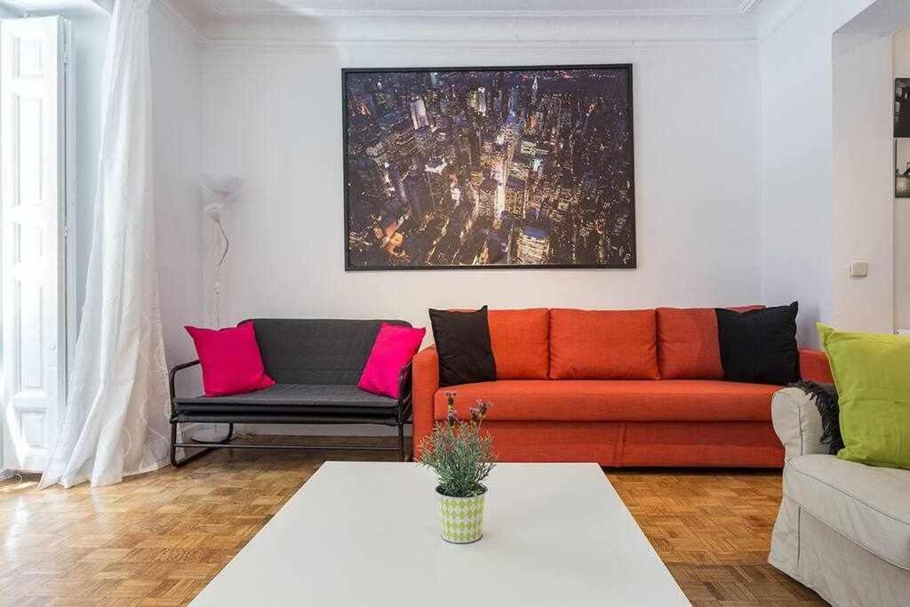 Appartement Apartamento Confortable En Atocha à Madrid Extérieur photo